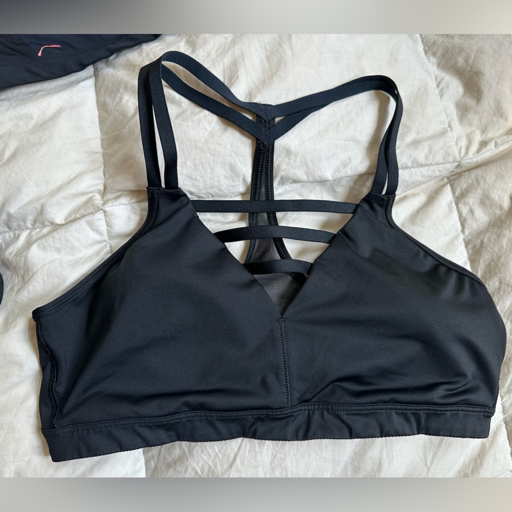 Workout Bras - Picture 5 of 5